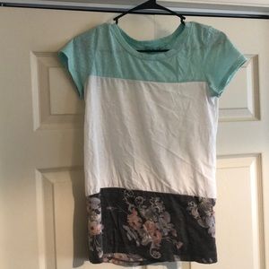 Color block T-shirt
